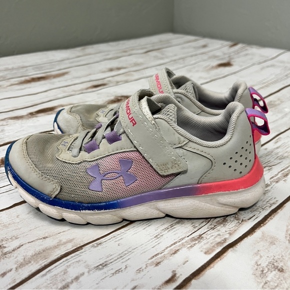Under Armour Girls Sneakers Size 1 Velcro Closure UA Assert sneaker shoe - Picture 5 of 10